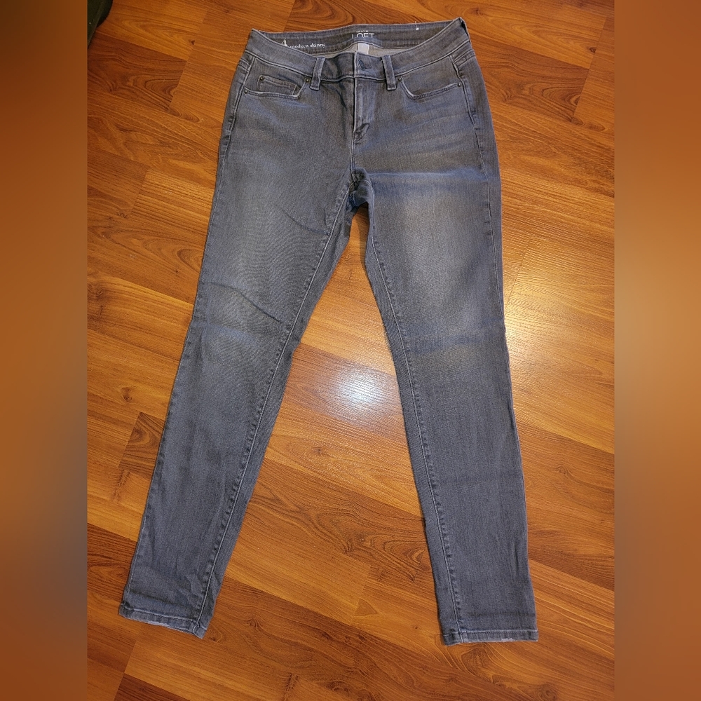 LOFT Grey Modern Skinny  Jeans Size 4